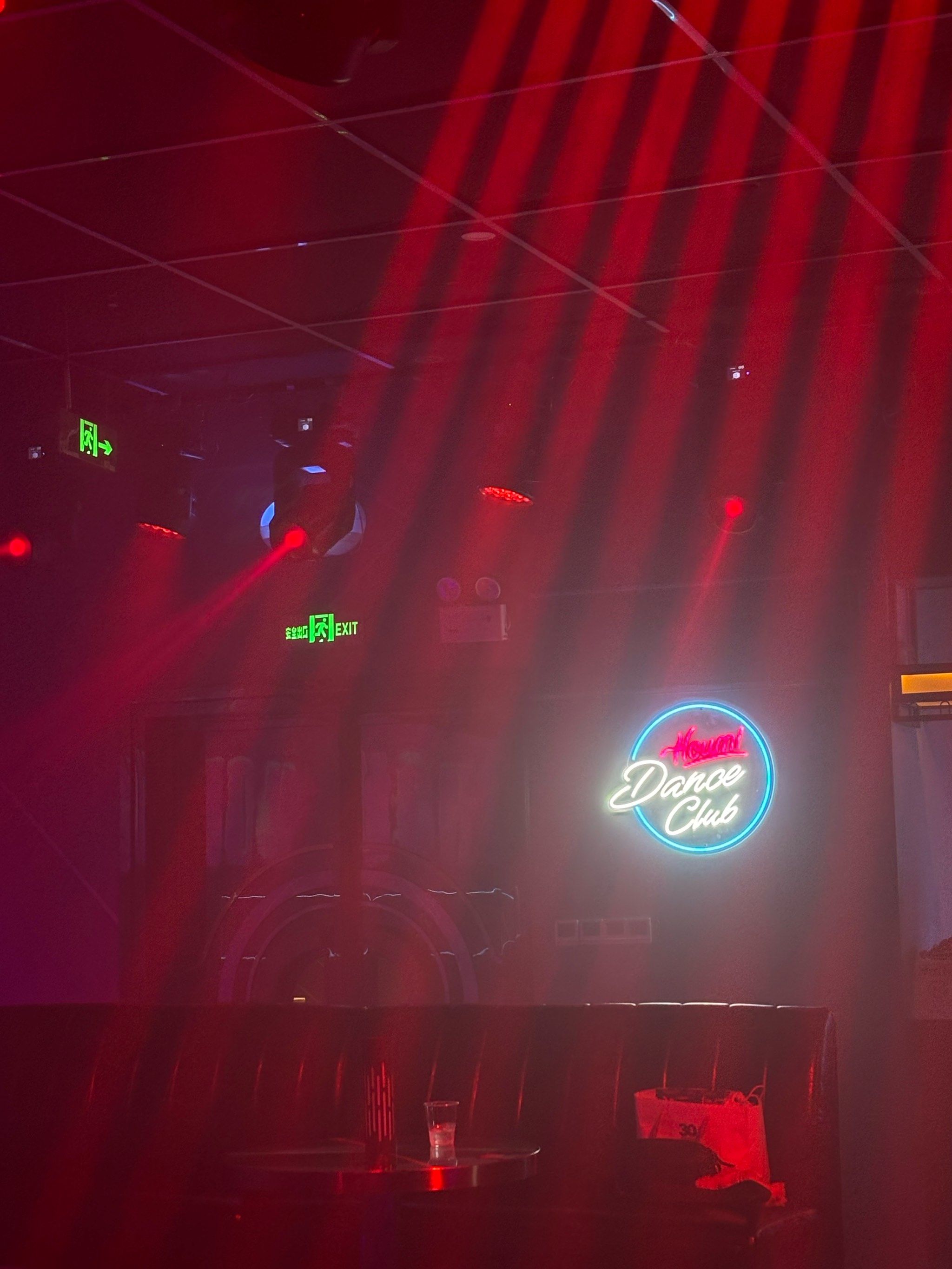 洛阳商务KTV：中低端区别-汝阳县ktv预定